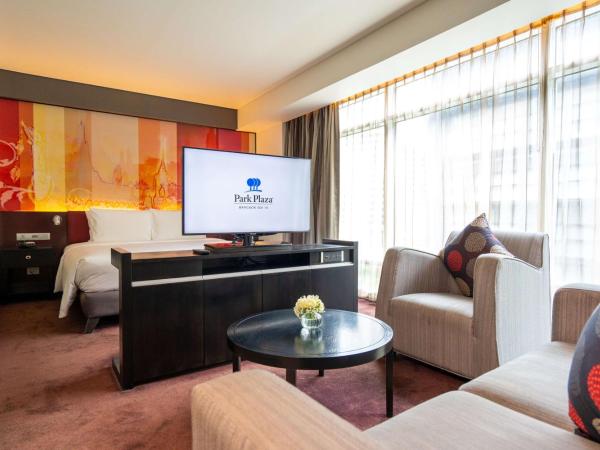Park Plaza Bangkok Soi 18 : photo 5 de la chambre suite junior