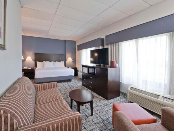 Best Western Plus Hotel & Conference Center : photo 4 de la chambre chambre lit king-size avec canapé-lit - non-fumeurs