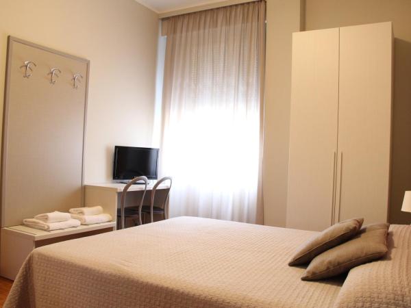 Hotel Due Giardini : photo 5 de la chambre chambre double - bâtiment séparé