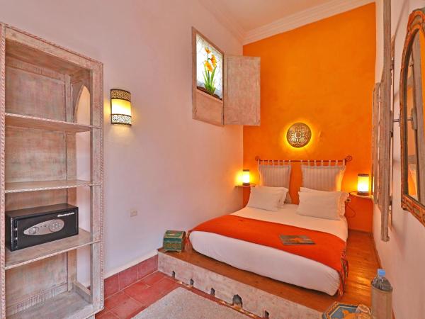 Riad Villa Garance : photo 2 de la chambre chambre double avec salle de bains privative