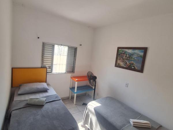 Casa Celso autódromo interlagos : photo 6 de la chambre chambre lits jumeaux