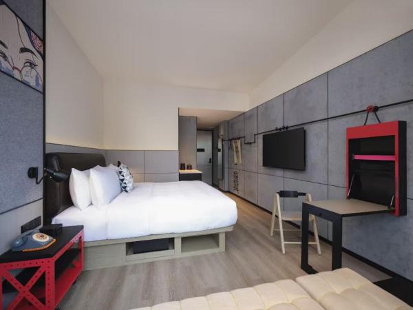 Moxy Ningbo Old Bund : photo 3 de la chambre chambre lit king-size standard
