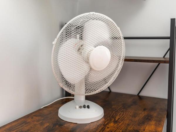 Dove Court Travel Lodge 1 - Ground Floor Ensuite : photo 5 de la chambre chambre double avec salle de bains privative