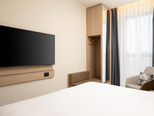Courtyard by Marriott Milano Linate : photo 8 de la chambre chambre lit king-size standard