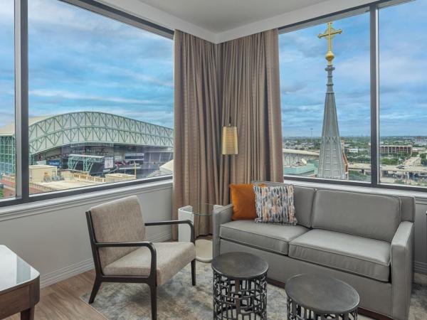 The Westin Houston Downtown : photo 1 de la chambre suite d’angle 1 chambre lit king-size avec canapé-lit