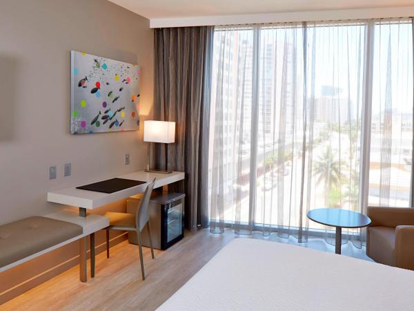 AC Hotel by Marriott Miami Beach : photo 2 de la chambre chambre lit king-size deluxe - Étage supérieur