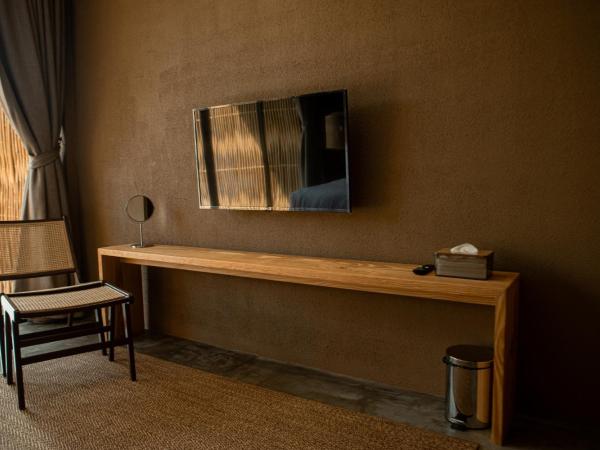 Historykan Kanchanaburi Hotel : photo 2 de la chambre chambre lit king-size supérieure