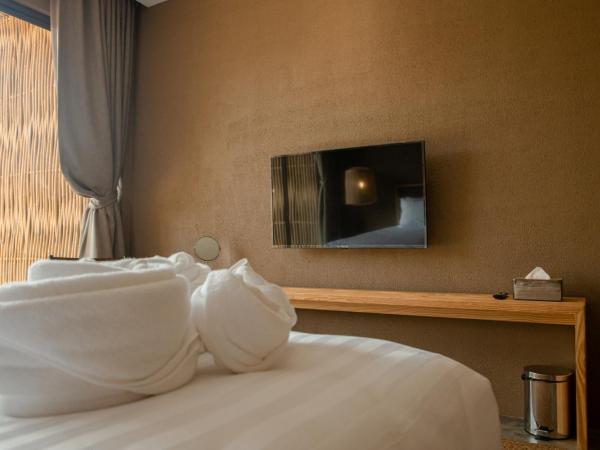 Historykan Kanchanaburi Hotel : photo 5 de la chambre chambre lit king-size supérieure