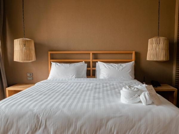 Historykan Kanchanaburi Hotel : photo 4 de la chambre chambre lit king-size deluxe