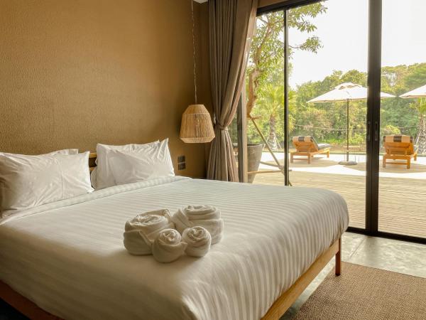 Historykan Kanchanaburi Hotel : photo 1 de la chambre chambre lit king-size deluxe