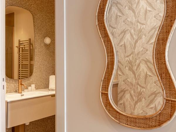Suites FL By Sweett : photo 9 de la chambre chambre double avec balcon