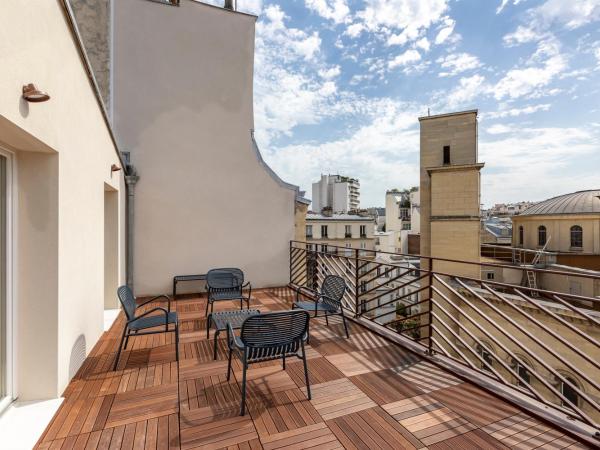 Suites FL By Sweett : photo 1 de la chambre chambre double avec terrasse