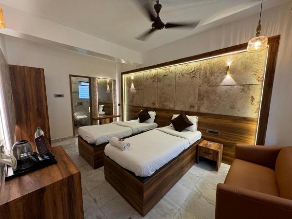 Aster Guest House : photo 3 de la chambre chambre double deluxe