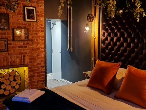 The Waterside Bar, Rooms & Restaurant : photo 1 de la chambre chambre double avec salle de bains privative
