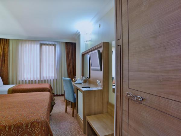 Budo Hotel : photo 2 de la chambre chambre familiale