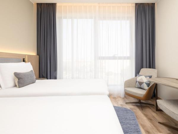 Courtyard by Marriott Milano Linate : photo 8 de la chambre chambre lits jumeaux standard