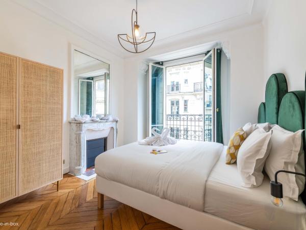 HotelHome Paris 16 : photo 6 de la chambre appartement 1 chambre - vue sur ville