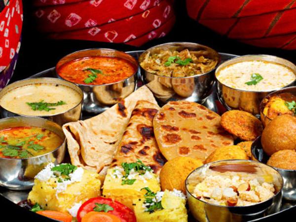 Hotel Mountain Palace With Swimming Pool : photo 1 de la chambre chambre lit king-size - vue sur montagne