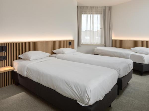 Hotel Chamade : photo 3 de la chambre chambre triple confort