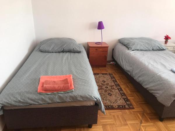 Noclegi Room Odlot Ławica 24h : photo 1 de la chambre grande chambre double