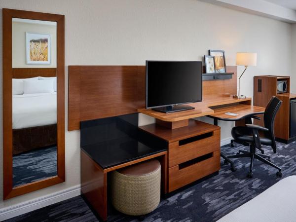 Fairfield Inn & Suites by Marriott Ottawa Kanata : photo 4 de la chambre chambre lit king-size