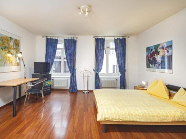 Residence zur Musegg : photo 10 de la chambre chambre double standard avec salle de bains commune