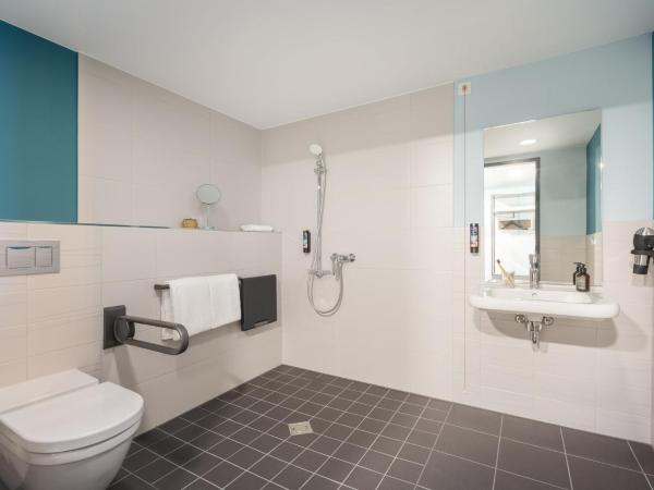 Holiday Inn - the niu, Seven Dusseldorf Ost, an IHG Hotel : photo 3 de la chambre chambre lit queen-size premium