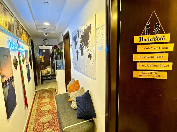 Dubai Backpackers : photo 10 de la chambre lit superposé dans dortoir mixte