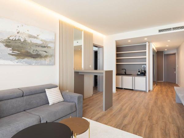 Aminess Khalani Hotel : photo 3 de la chambre suite deluxe - vue sur mer