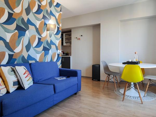 Aparthotel AMMI Nice Massena - ex Ajoupa : photo 8 de la chambre appartement avec balcon