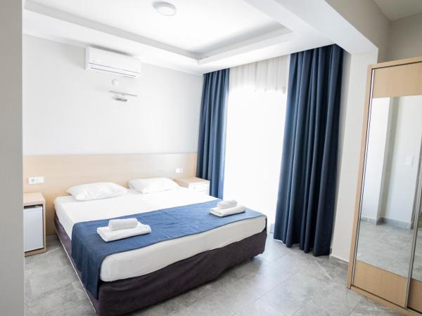 M2 Hotel : photo 1 de la chambre studio - vue sur mer
