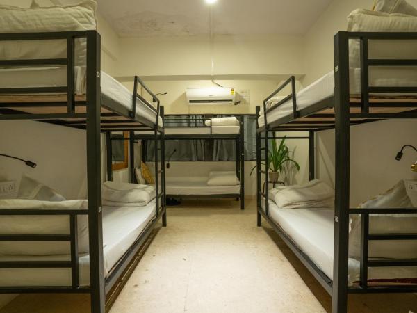 Locomo Express - Stay Work Eat : photo 4 de la chambre lit dans dortoir mixte de 6 lits