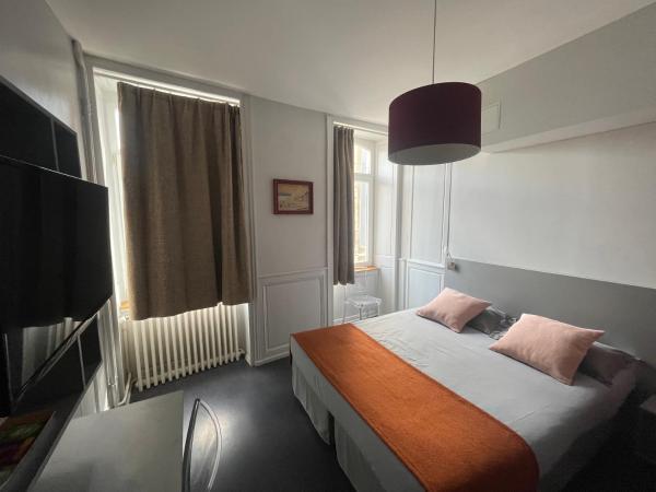 Smartappart Cherbourg (la rose des vents) : photo 5 de la chambre chambre double