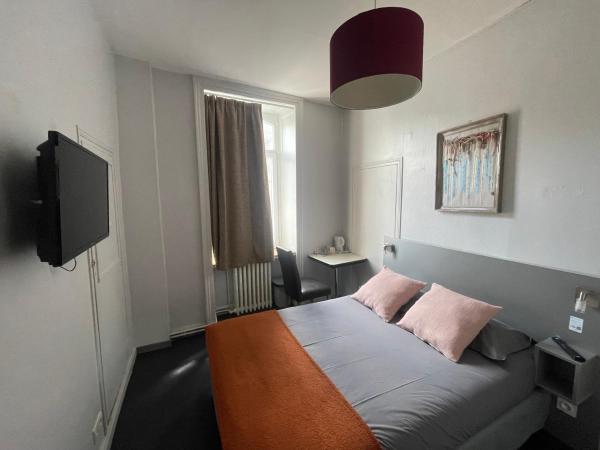 Smartappart Cherbourg (la rose des vents) : photo 2 de la chambre chambre double