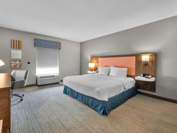 Hampton Inn & Suites - Saint Louis South Interstate 55 : photo 6 de la chambre king room with accessible tub - mobility and hearing access/non-smoking