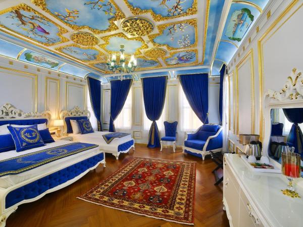 Seven Hills Palace & Spa : photo 5 de la chambre chambre triple dans demeure de caractère - accès gratuit au spa commun (usage autonome)