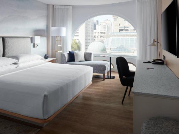 Montreal Marriott Chateau Champlain : photo 7 de la chambre chambre lit king-size supérieure