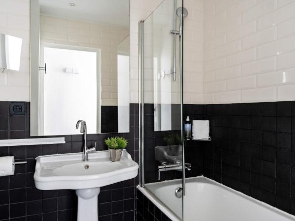 Hotel 34B - Astotel : photo 2 de la chambre chambre familiale supérieure