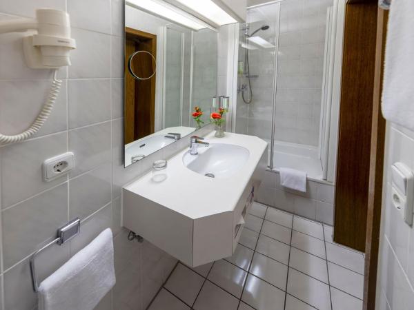 Hotel Brack : photo 4 de la chambre chambre lits jumeaux