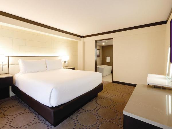 Harrah's Las Vegas Hotel & Casino : photo 1 de la chambre suite exécutive montagne avec lit king-size - non-fumeurs
