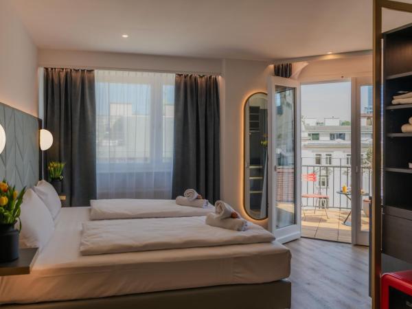 Florum Hotel : photo 1 de la chambre studio avec balcon