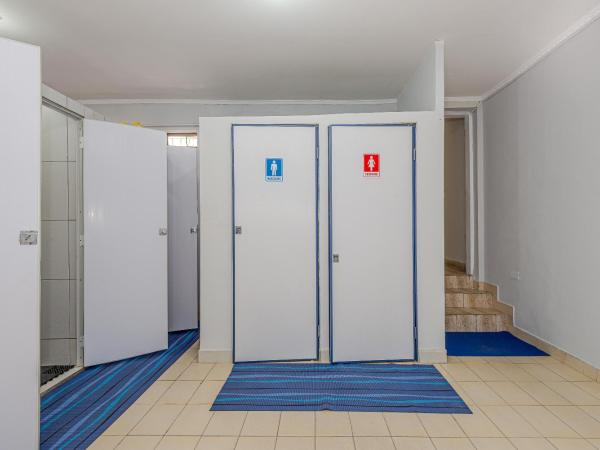 Pousada Hostheo liberdade : photo 1 de la chambre chambre double Économique