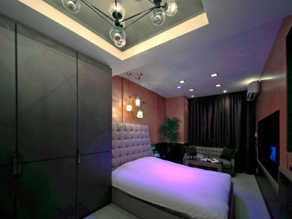 Design Hotel W Zip Club : photo 3 de la chambre chambre lit queen-size de luxe