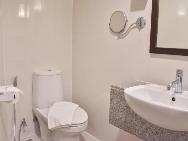 Ambassador Hotel Bangkok - SHA Extra Plus : photo 7 de la chambre chambre lits jumeaux de luxe aile sky