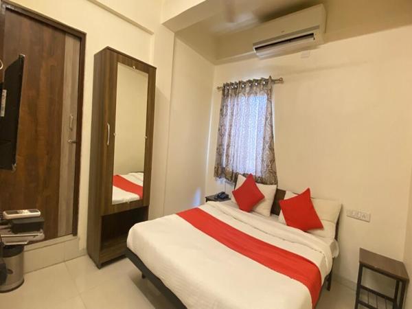 Hotel Kalyan Palace : photo 1 de la chambre chambre deluxe