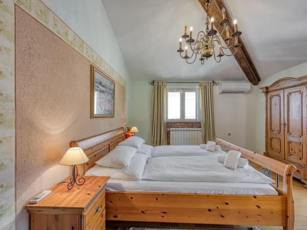 Ivana in Karpijan : photo 4 de la chambre appartement 3 chambres