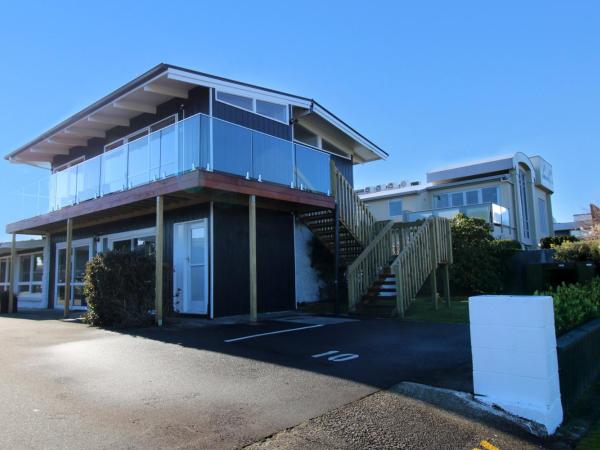 Little Haven formerly 52 on Rifle Motel : photo 2 de la chambre chambre familiale - vue sur lac