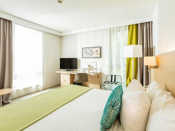 Courtyard by Marriott Montpellier : photo 2 de la chambre chambre supérieure avec balcon