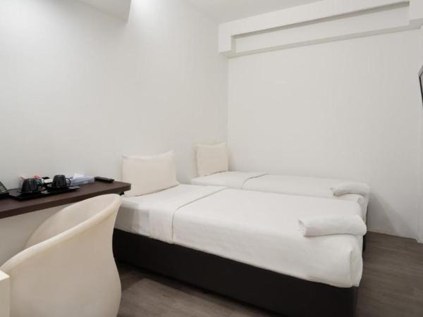 Lion Peak Hotel Dickson : photo 4 de la chambre superior twin, no window