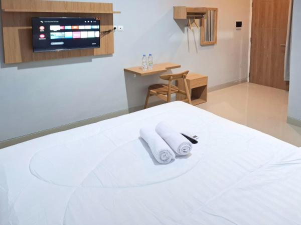 Daffa Inn Syariah near Jogja City Mall mitra RedDoorz : photo 10 de la chambre chambre double standard